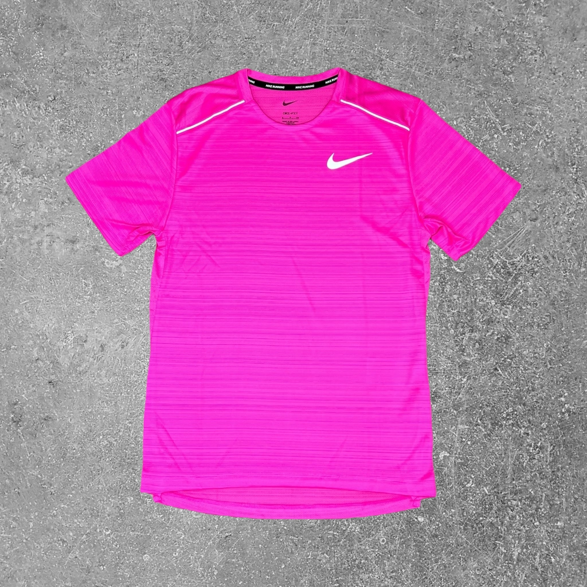 NIKE MILER T-SHIRT HYPER PINK LUXURY – RGTECH23