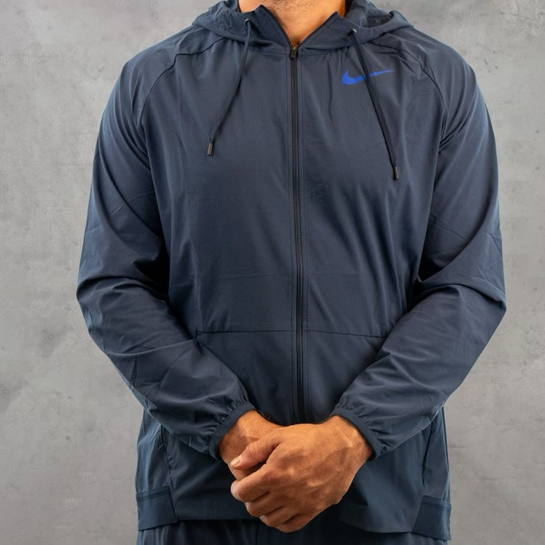 Max tracksuit online