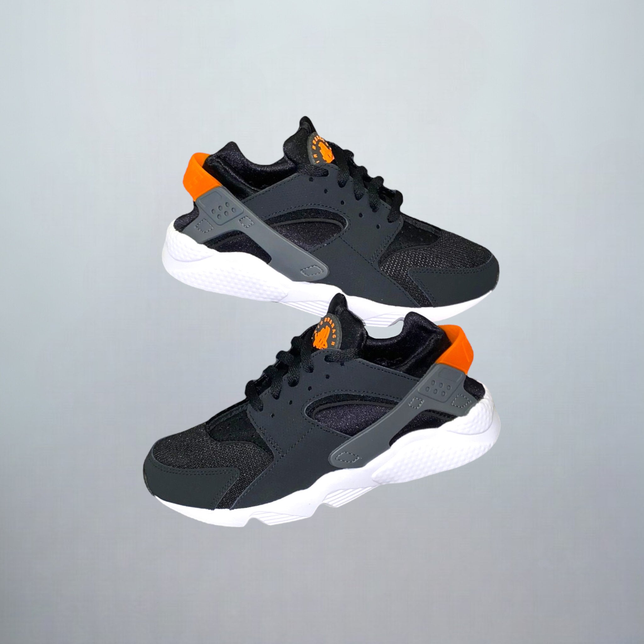 NIKE AIR HUARACHE BLACK SAFETY ORANGE FLEXIBLE – RGTECH23